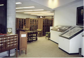 Tours and presentations at the John Martin Rare Book Room, Hardin Library for the Health Sciences, The University of Iowa Libraries