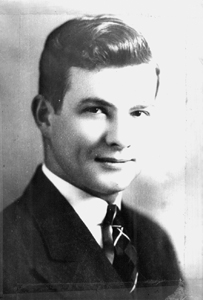 Everett E. Sterner, University of Iowa alumni, 1940