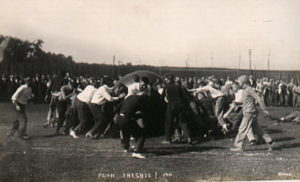 Pushball game, freshmen vs. sophomores; 1911