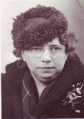 Portrait of Hattie Elston, Arnolds Park, Iowa ca. 1950