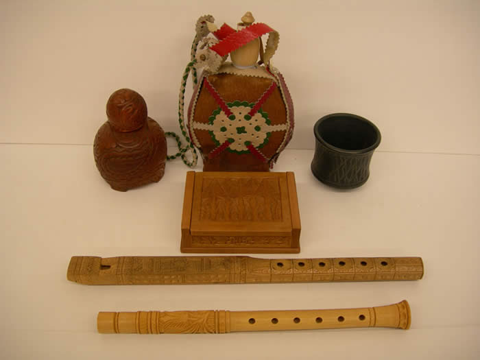 Glass Bottle in Wood, Ceramic Cup, Cigarette Box, Flutes, Flask
