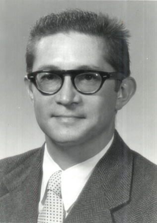 Passport photo of Willard Marsh