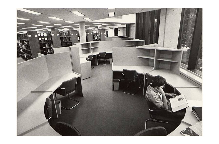 Hardin Library for the Health Sciences, 1974 +