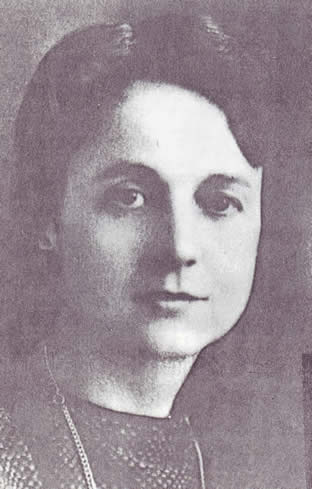 Janet Piper , 1940