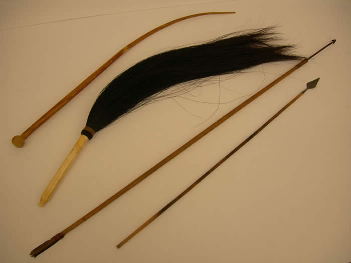 fly switch, arrow, spear, jambok