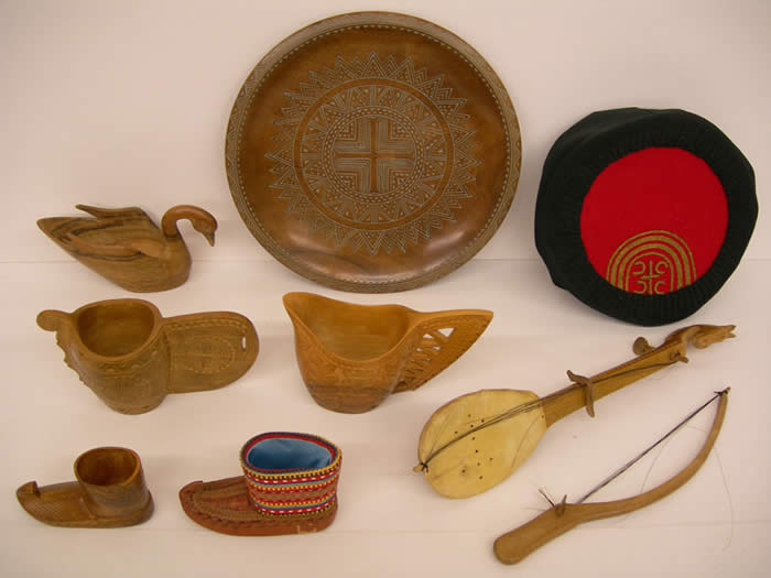 Shepherd's Cup, Carved Swan, Carved Shoe, Leather Shoe, Carved Plate, String Instrument, Skull Cup